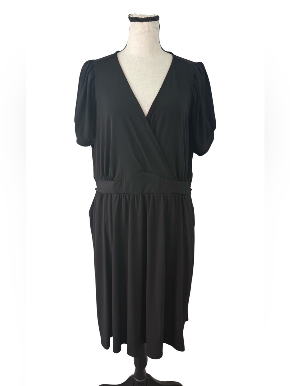 Torrid Black Wrap Dress Size 2 (18/20) Puff Sleeve Tie Waist Midi Pockets